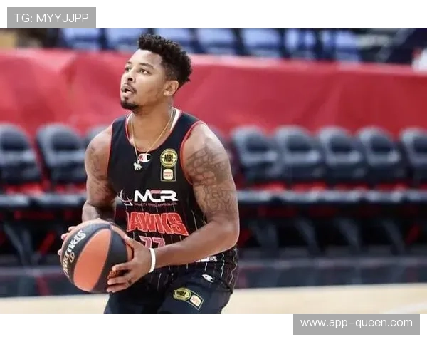 福建浔兴休赛期调整：签下皮特森裁掉特莱斯，寻求后半程反弹